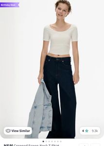 H&amp;M Cropped Scoop Neck T-Shirt