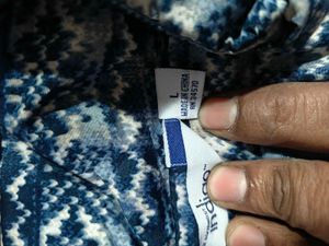 Printed Sleeveless Vest