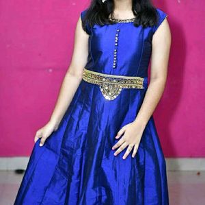 Navy Blue Gorgeous Gown👗💙