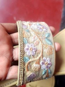 Embellished Toe-Ring Sandals