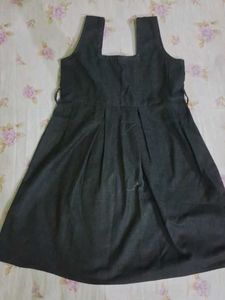 Girl's Dark Grey woollen tunic