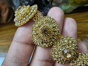 Exquisite Kundan Choker &amp; Earring Set