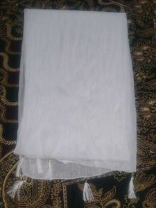 White Dupatta