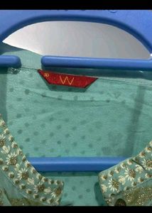 W Cyam Glitter Sequence Work Kurta with Leggings