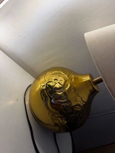 Elegant Gold Accent Lamp