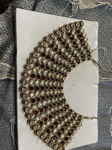 Exquisite Kundan Necklace Set