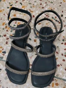 Trendy Rhinestone Wrap Sandals
