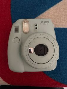 Fujifilm Instax Mini 9
