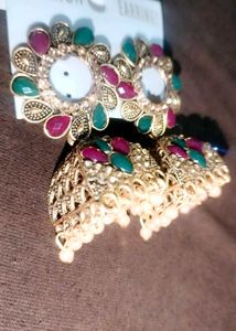 Elegant Kundan Jhumka Earrings with free gift
