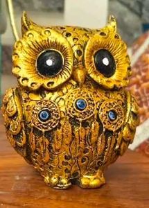Ornate Gold Owl Showpiece