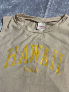 Graphic Print Sleeveless Top