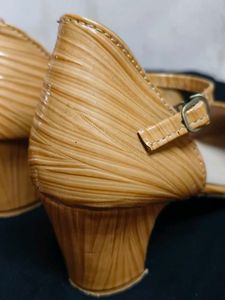 Stylish Flat Sandals