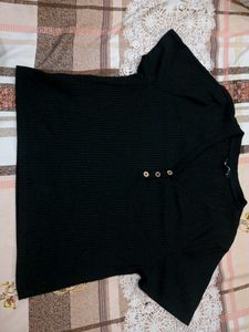 Black Ribbed V-Neck Button-Up Top