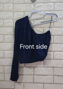 Women's One-Shoulder Long Sleeve Crop Top
