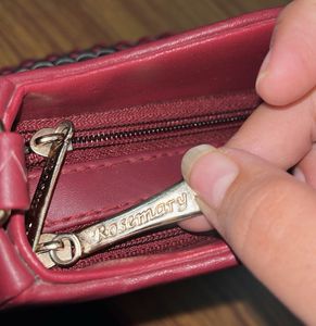 Chic Maroon Lip-Shaped Clutch Bag