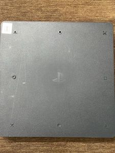 PlayStation 4 (1TB)