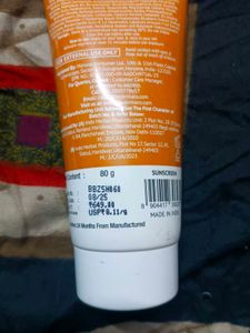 The Derma Co Hyaluronic Sunscreen Aqua Gel SPF 50