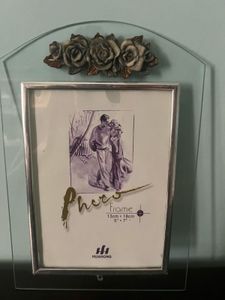 Elegant Rose Accent Photo Frame