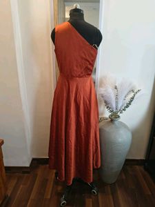 Elegant One-Shoulder Satin Maxi Dress