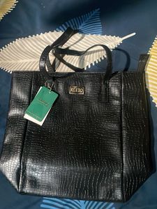 Kleio Black Tote Bag - New