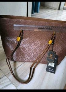 🆕Stylish Brown Tote Bag with Bear Charm