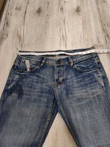 Ma5913 Diesel jeans waist 36 inches