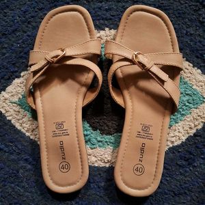Stylish Beige Flat Sandals