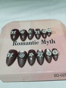 Handmade press on nail set...