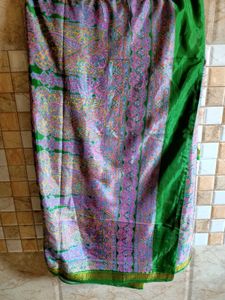 Vibrant Paisley Print Silk Saree