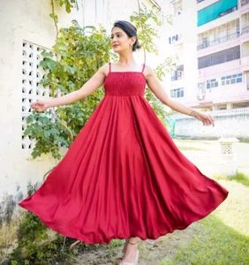 Elegant Red Flowy Maxi Dress