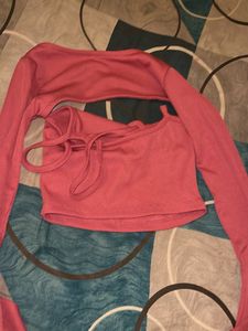 Ribbed Cut-Out Crop Top