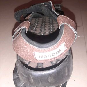 💎 Authentic &amp; Rare Reebok Stylish Sandles - Men