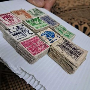 10 Vintage India Postage Stamps bundlr