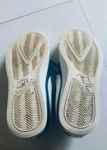 Nike Dark Blue Sneakers