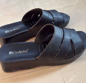 Stylish Black Inblu Slides