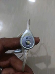Vintage LG Earphone 2.5mm