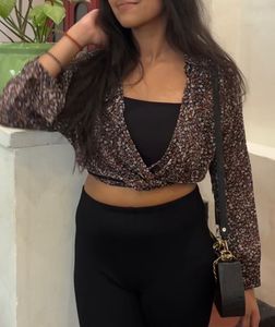 Chic Floral Wrap Crop Top