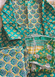 Green & Yellow Printed Kurta Set