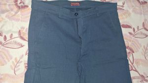 Men Blue Trousers/pant