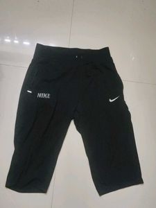 Nike Black Training Capri Pants