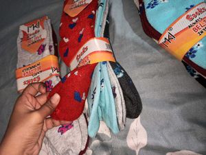 woolen Floral Socks - Combo