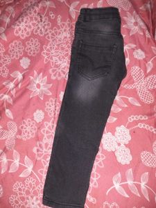 Stylish Charcoal Grey Denim Jeans