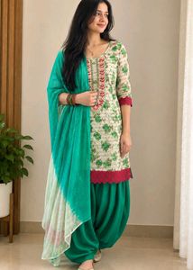 Embroidered Floral Kurta Salwar Set with Dupatta