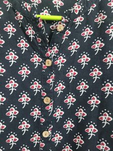 Black &amp; Red Short Kurti