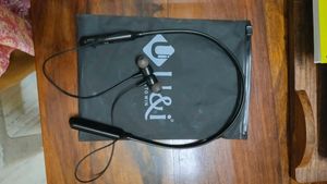 U&amp;i Wireless Neckband 300H NOT CHARGING