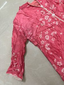 Elegant Pink Floral Print Long Kurti
