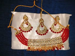 Elegant Red Kundan Necklace Set