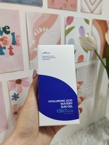 ISNTREE Hyaluronic Acid Watery Sun Gel SPF 50 💙