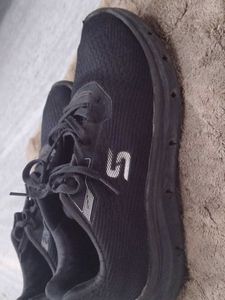 Black Acerok Sneakers