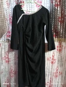 Elegant Black Ruched Dress with Rhinestone Detail